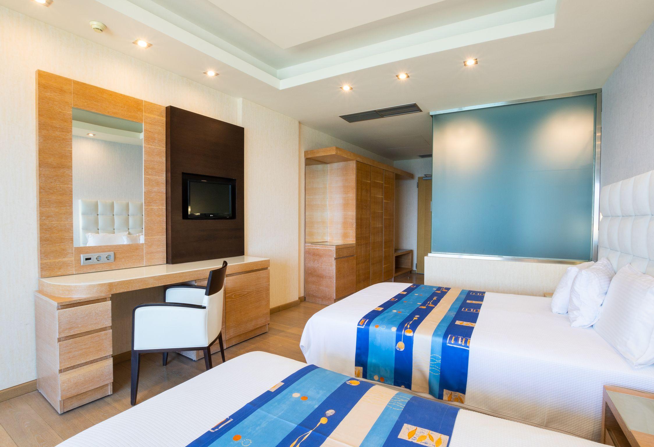 Отель Konstantinos Palace 5*